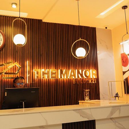 The Manor Hotel By Luckzi โอเวอร์รี ภายนอก รูปภาพ